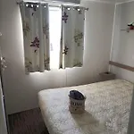 3 Bedrooms With Shared Pool Hébergement de vacances Sesimbra
