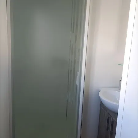 Дом отдыха 3 Bedrooms With Shared Pool Сесимбра