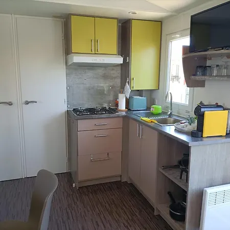 Дом отдыха 3 Bedrooms With Shared Pool Сесимбра