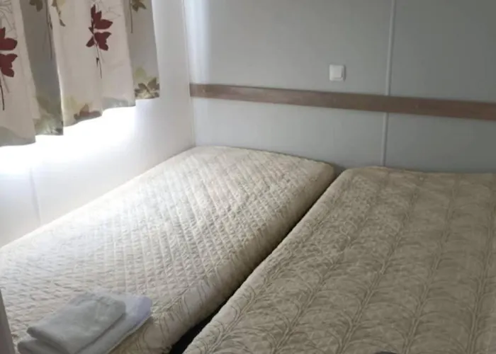 3 Bedrooms With Shared Pool 塞辛布拉