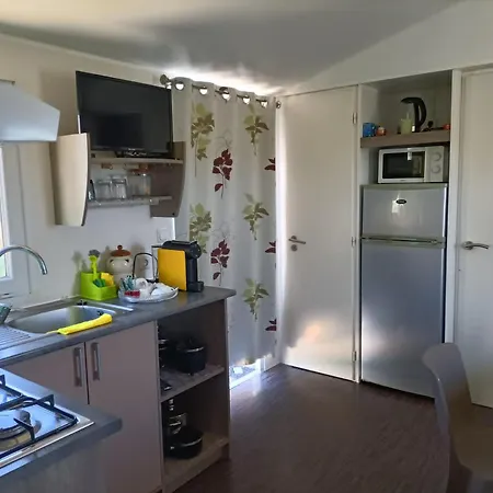 3 Bedrooms With Shared Pool * سيسيمبرا